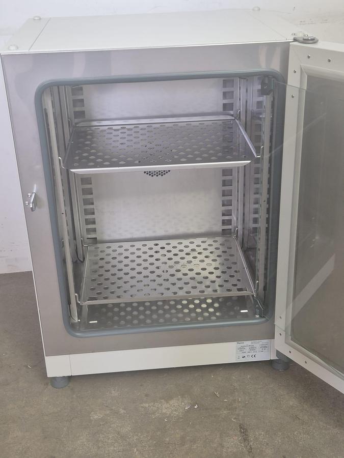 Thermo Scientific Heratherm IMH800, image 5