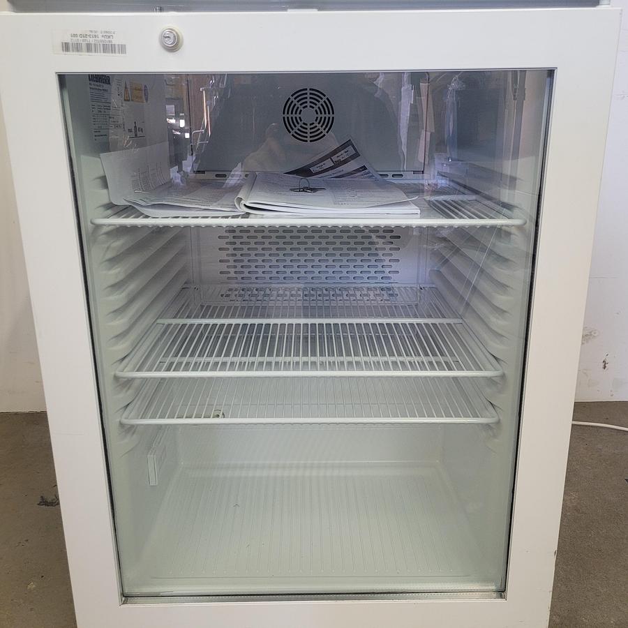 Liebherr SN Laboratory Refrigerator, image 3