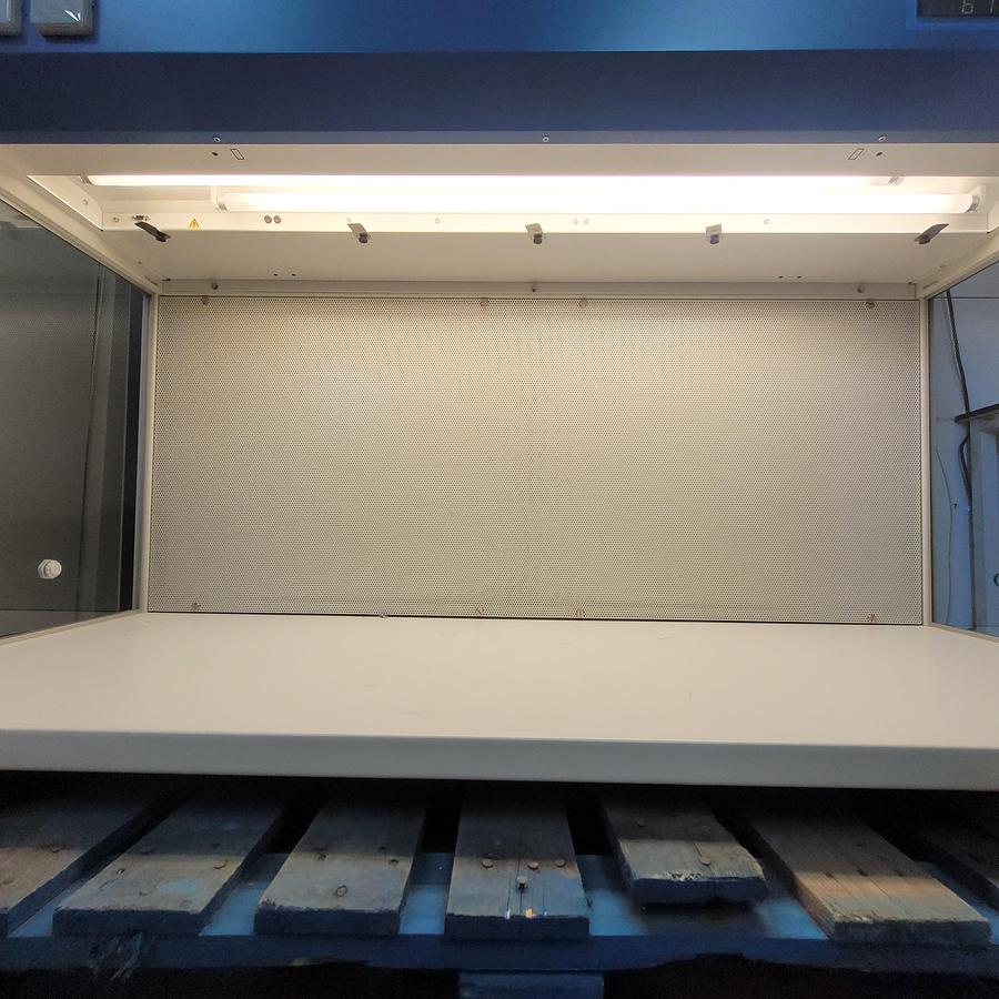 Thermo Scientific Heraguard ECO 1.5 Laminar Flow Clean Bench, image 4