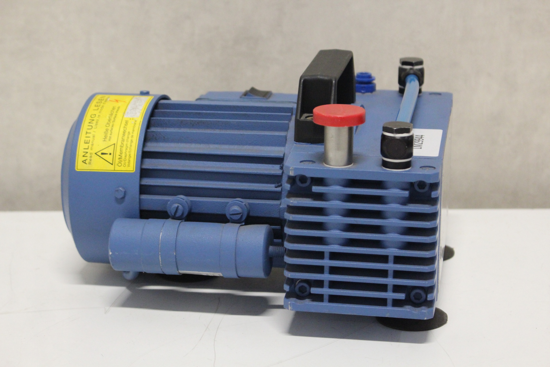 Vacuubrand MZ2 Vacuum Pump