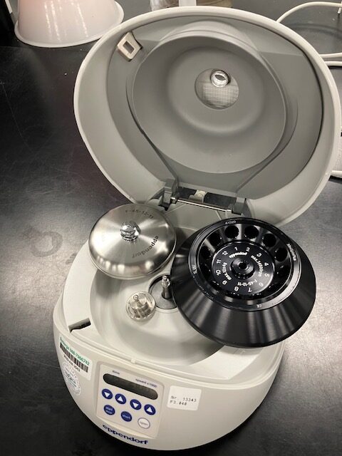 Eppendorf Mini Spin Plus Centrifuge, image 3
