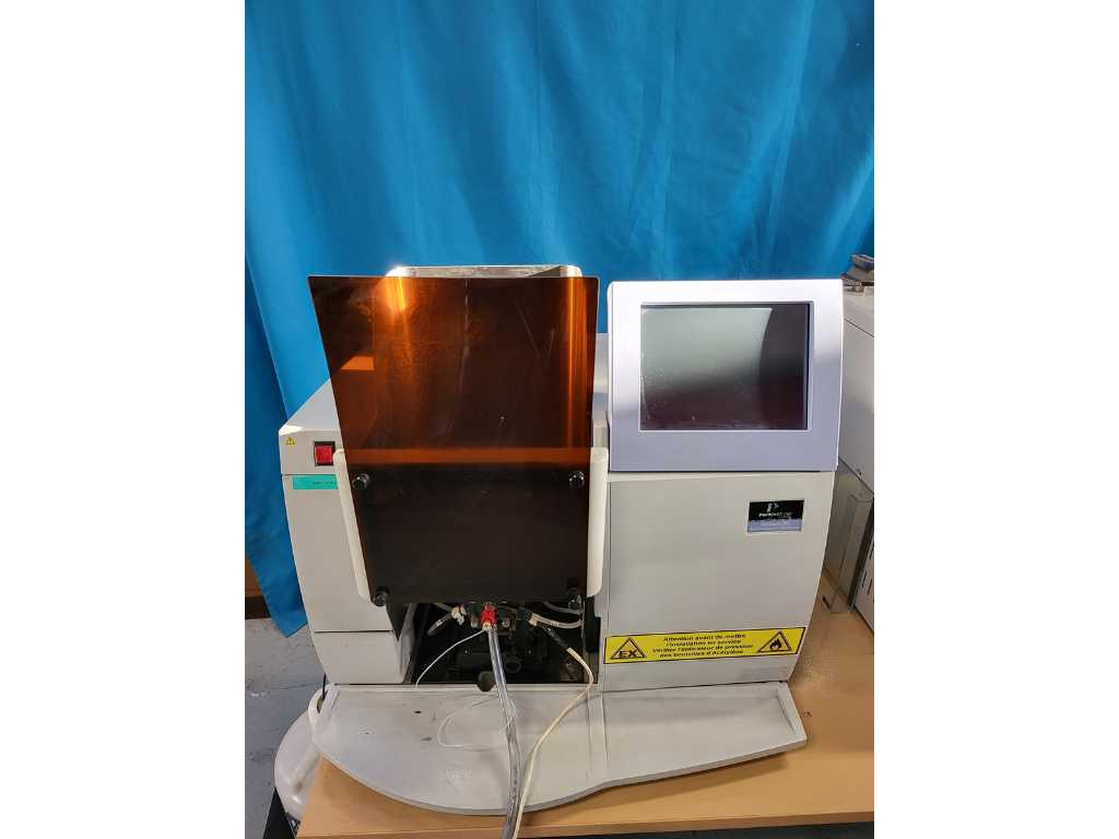 PerkinElmer AAnalyst 200 Atomic Absorption Spectrometer