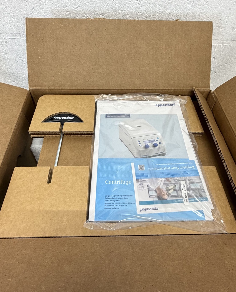 Eppendorf 5425 Microcentrifuge