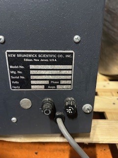 New Brunswick BioFlo III Batch/Continuous Fermentor, image 5