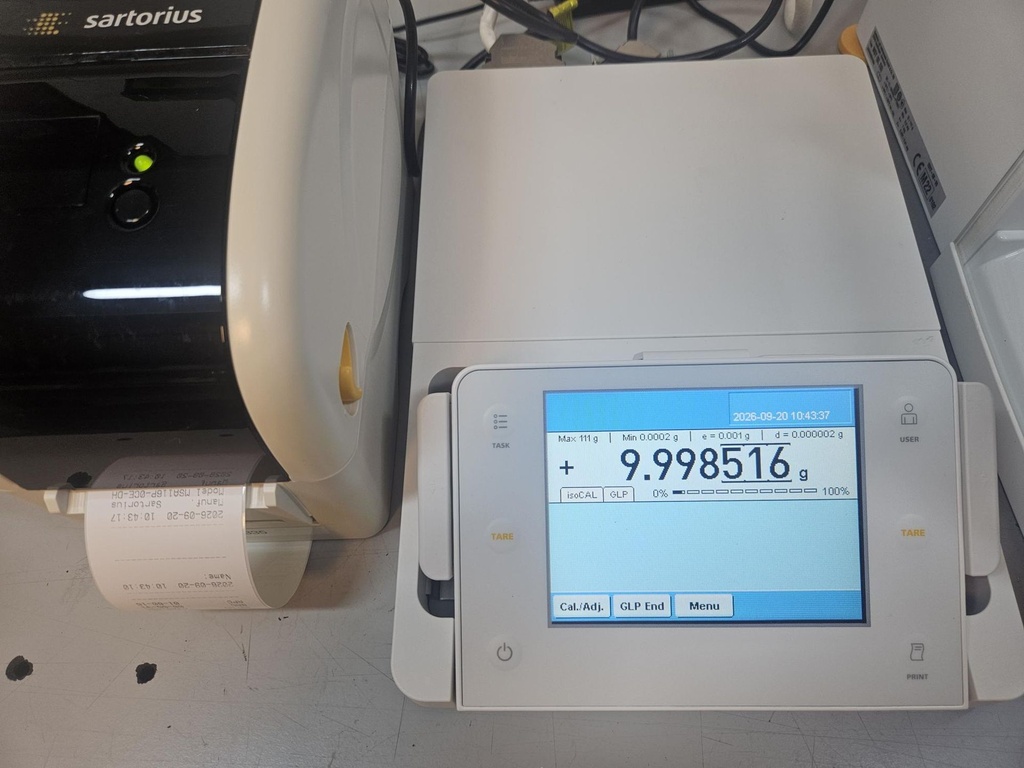 Sartorius Cubis MSA116P Microbalance, image 2