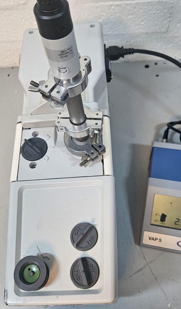 Edwards RV12 Two-Stage Rotary Vane Vacuum Pump, image 3