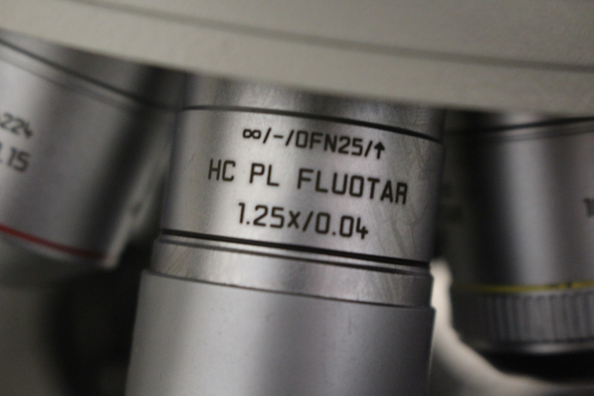 Leica Aperio Versa 8 Automated Trinocular Fluorescence Microscope, image 7