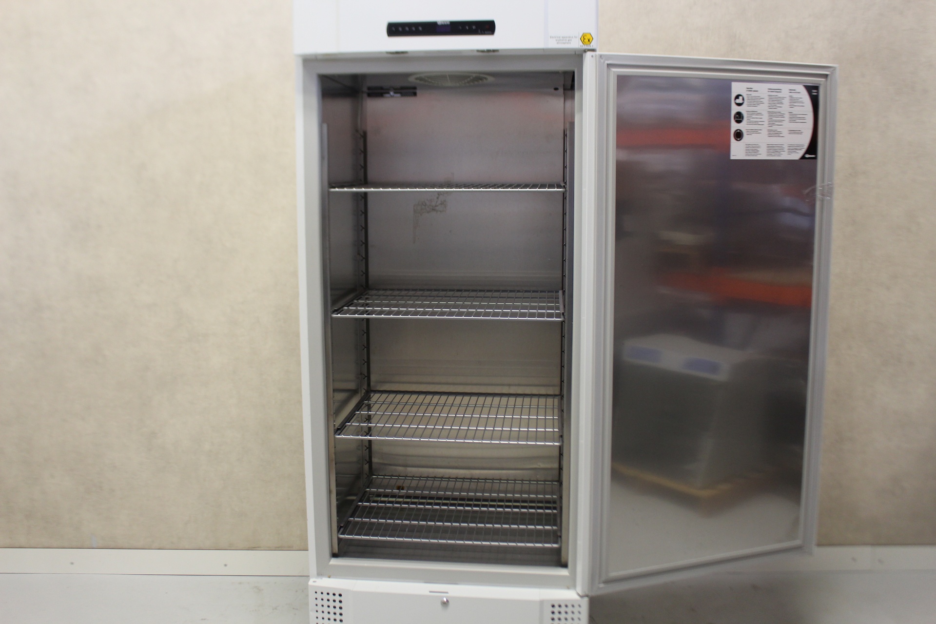 Gram BioMidi RF625LG -20°C Freezer, image 2