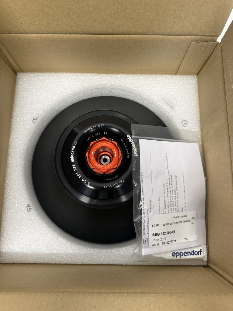 Eppendorf 5804 Benchtop Centrifuge, image 2
