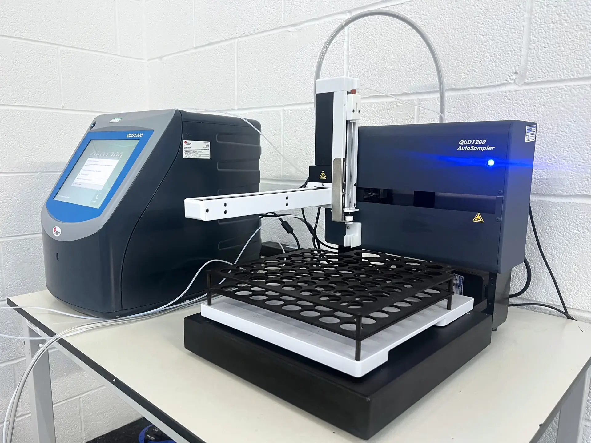 Beckman Coulter QbD 1200, image 3