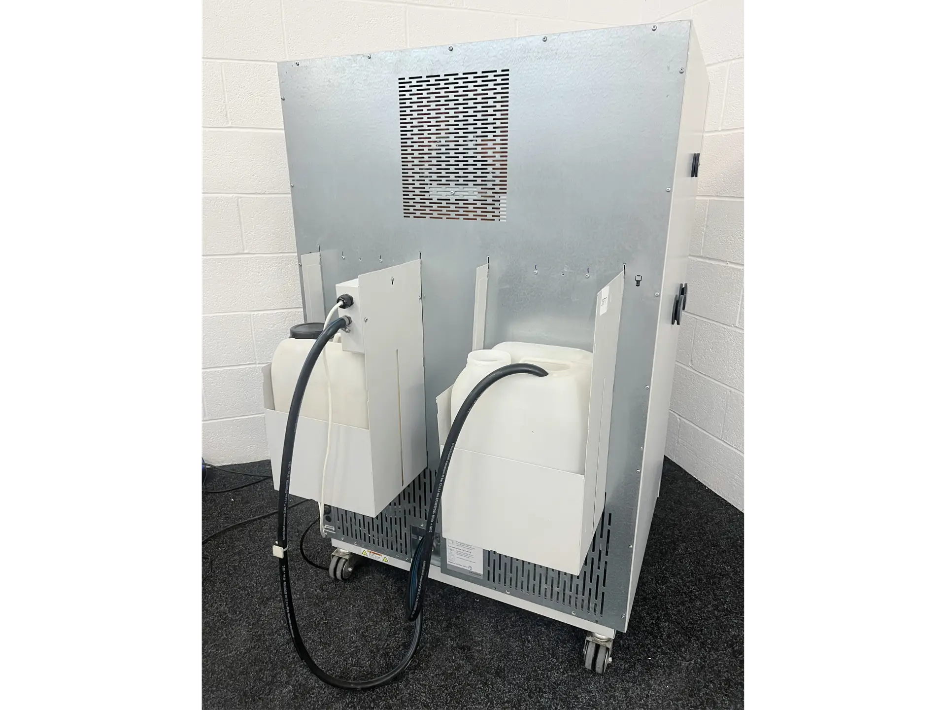 Binder KMF 240 Climate Chamber, image 6