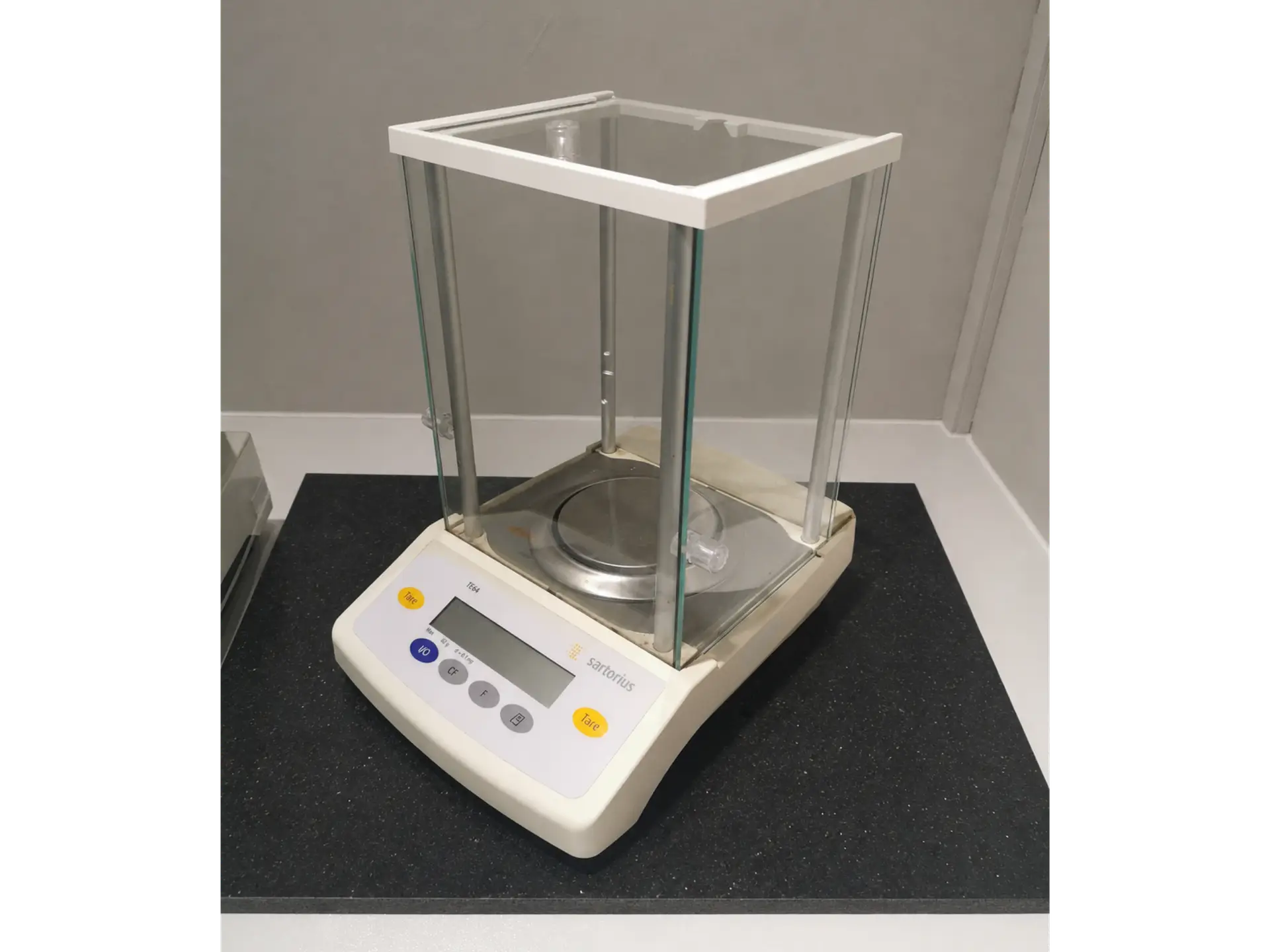 Sartorius TE64 Analytical Balance (0.1 mg), image 4