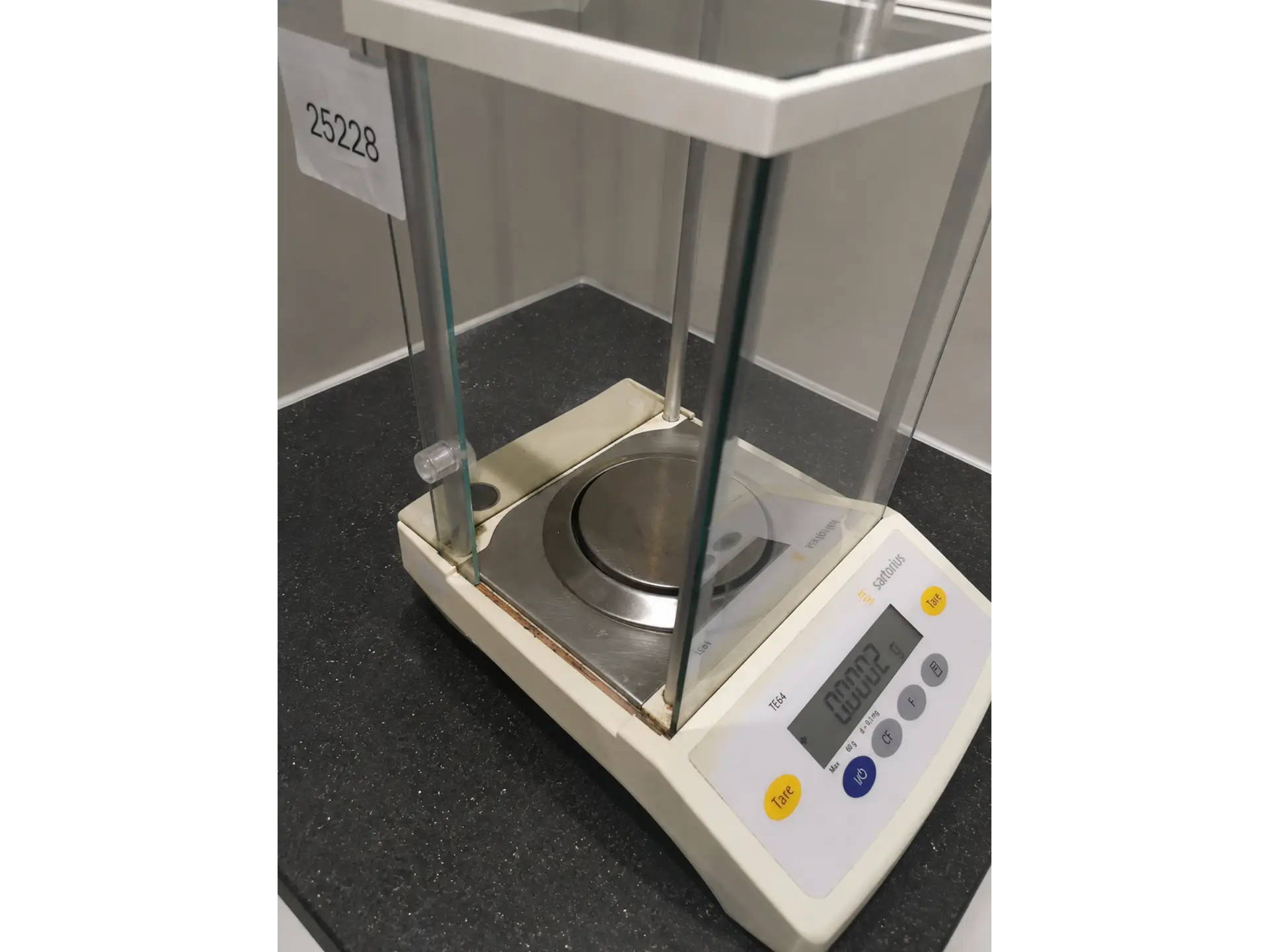 Sartorius TE64 Analytical Balance (0.1 mg), image 5