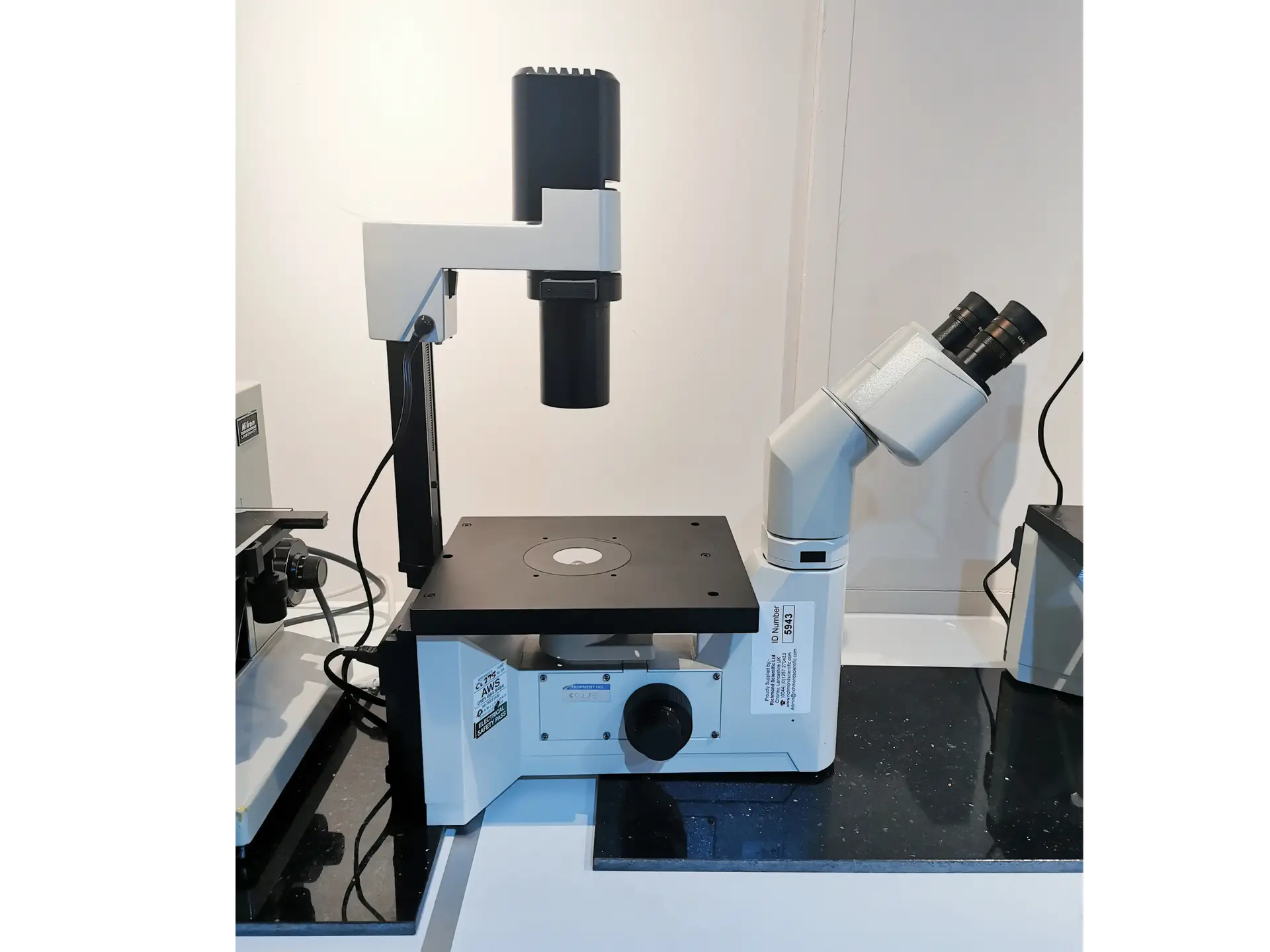 Leica DM IL Inverted Microscope, image 3
