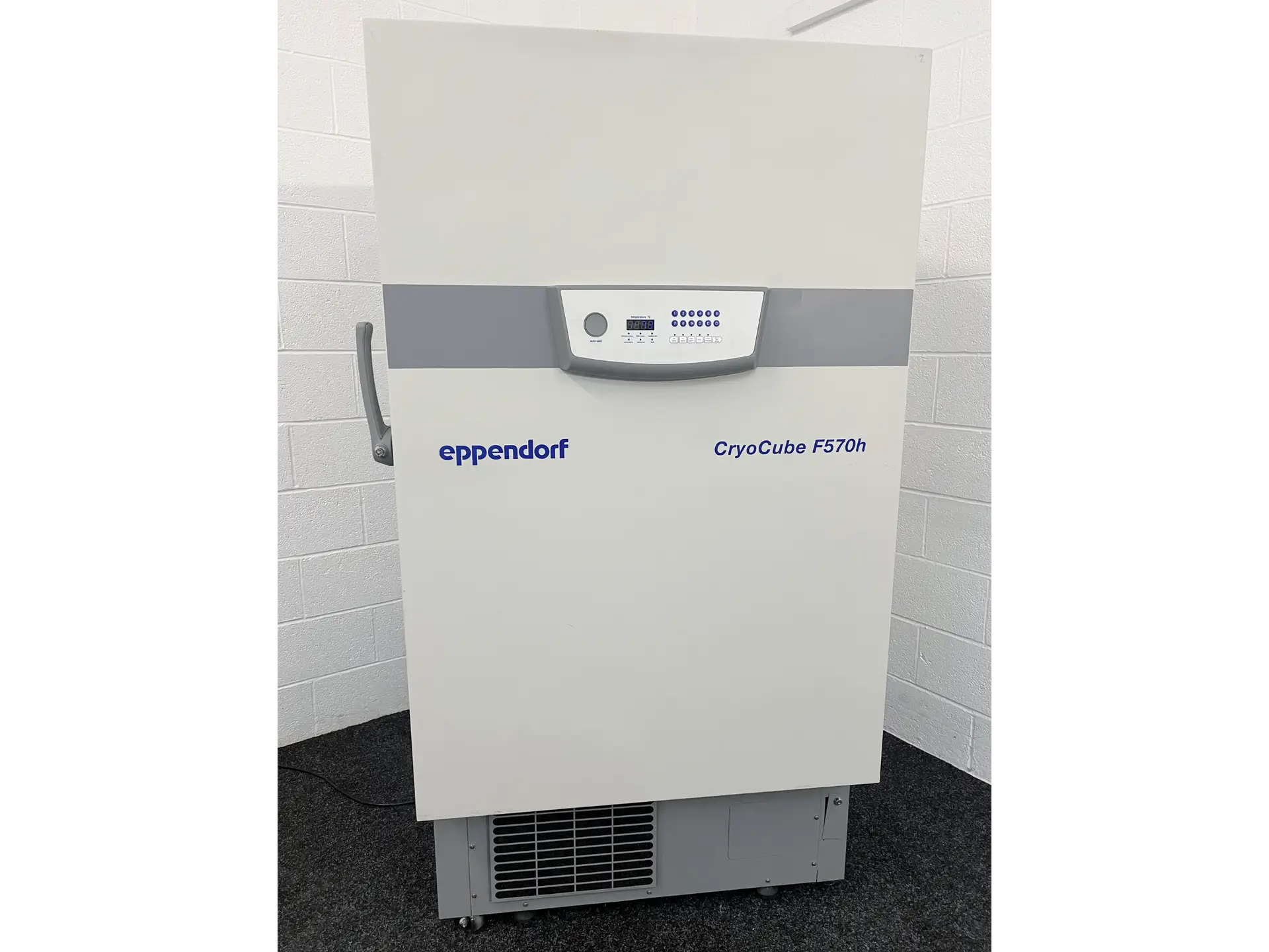 Eppendorf Cryocube F570h ULT Freezer