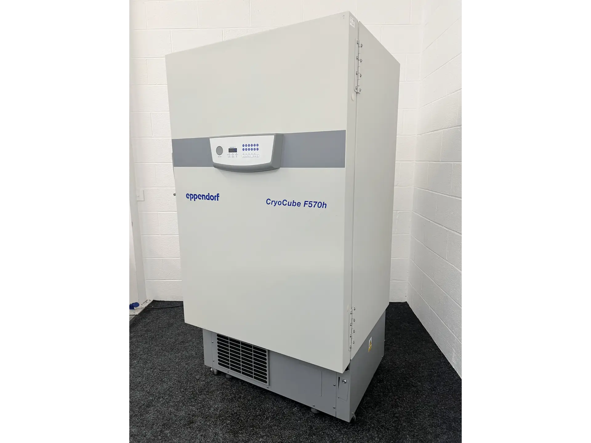Eppendorf Cryocube F570h ULT Freezer, image 3
