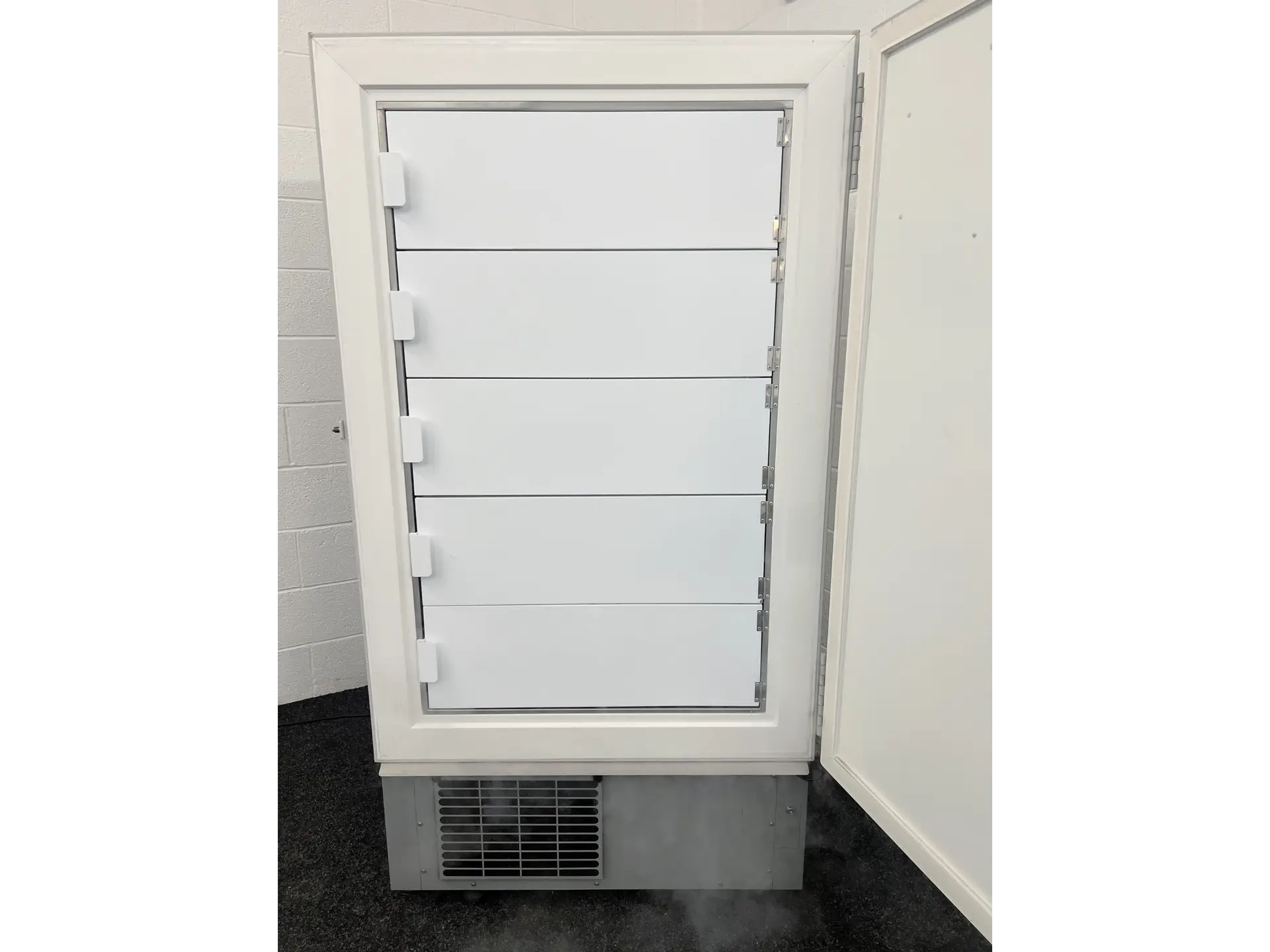 Eppendorf Cryocube F570h ULT Freezer, image 6