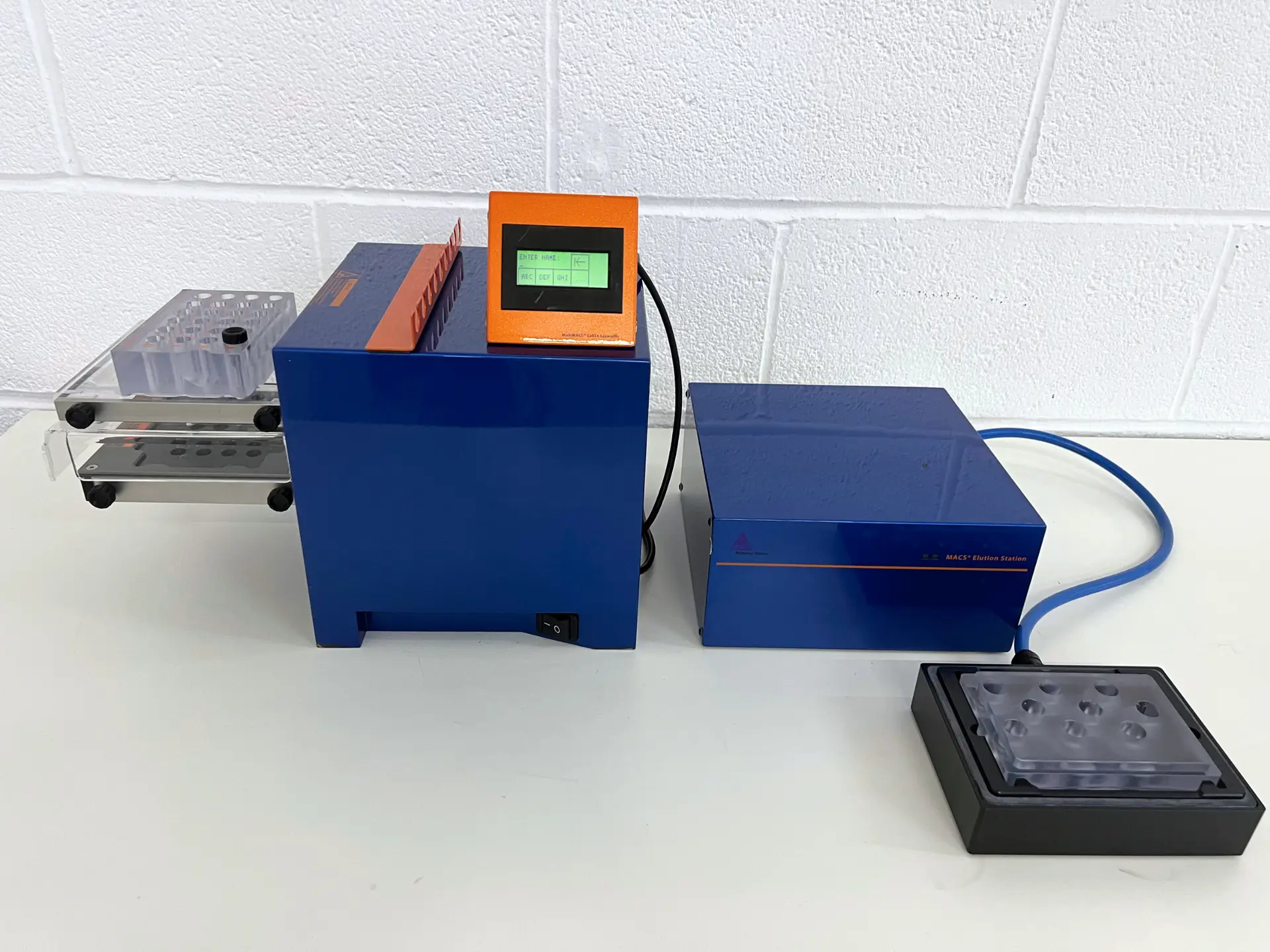 Miltenyi Biotec MultiMACS Cell24 Separator Plus, image 2