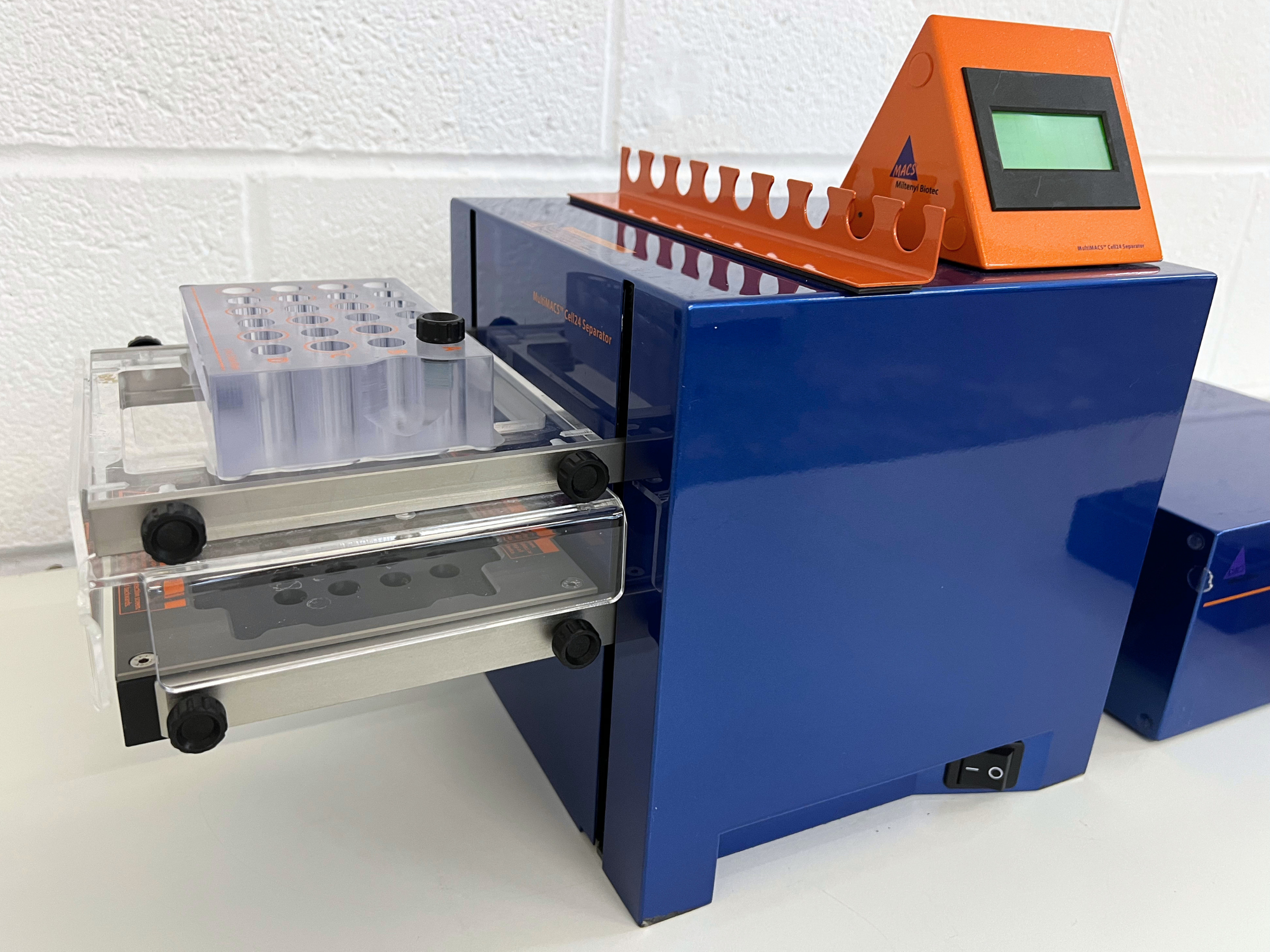 Miltenyi Biotec MultiMACS Cell24 Separator Plus, image 3