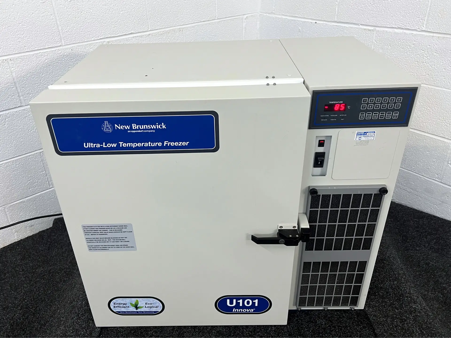 New Brunswick U101-86 Ultra-Low Temperature Freezer (101 L), image 2