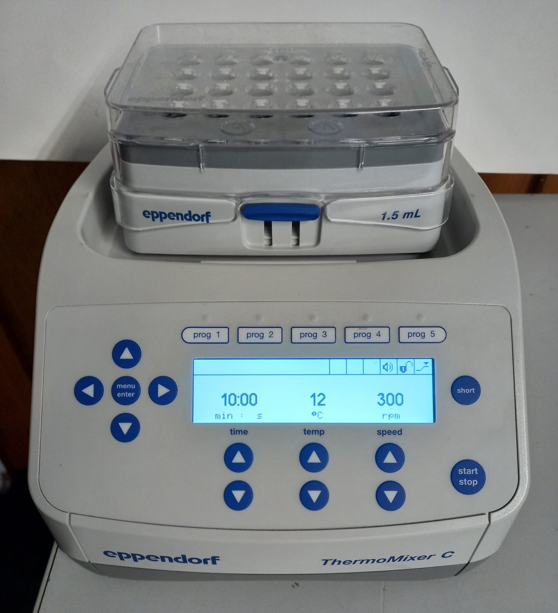 Eppendorf ThermoMixer C