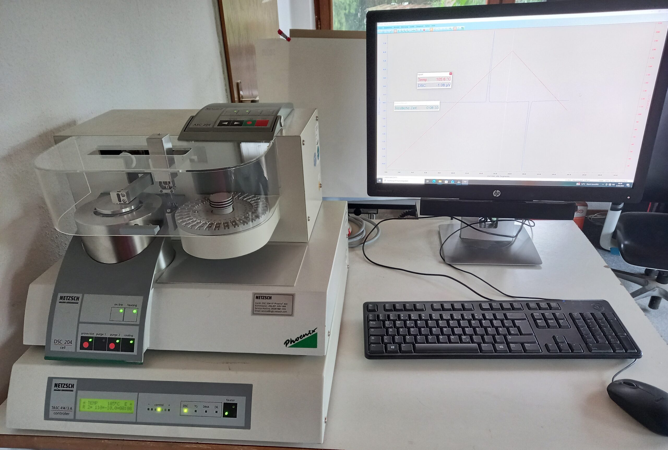 Netzsch DSC 204 Phoenix Differential Scanning Calorimeter
