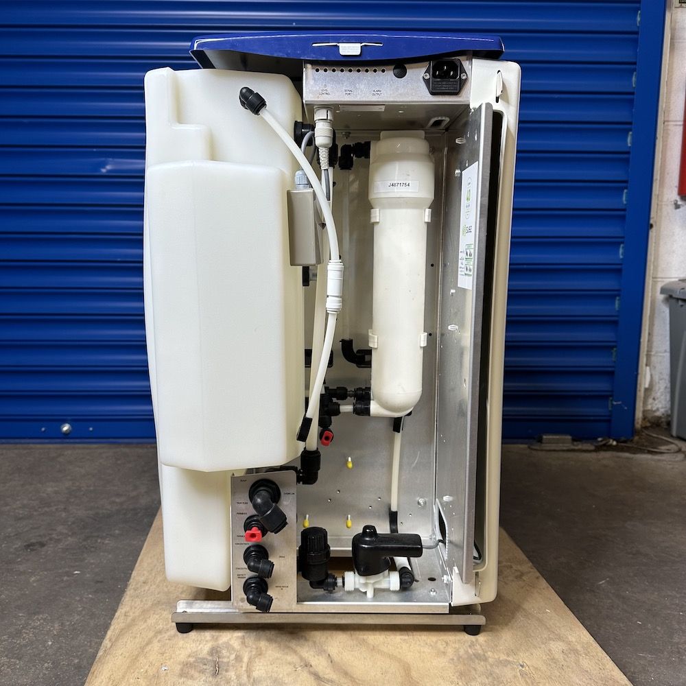 Purite Select Analyst 40 + Tank Water Purification System Ondeo