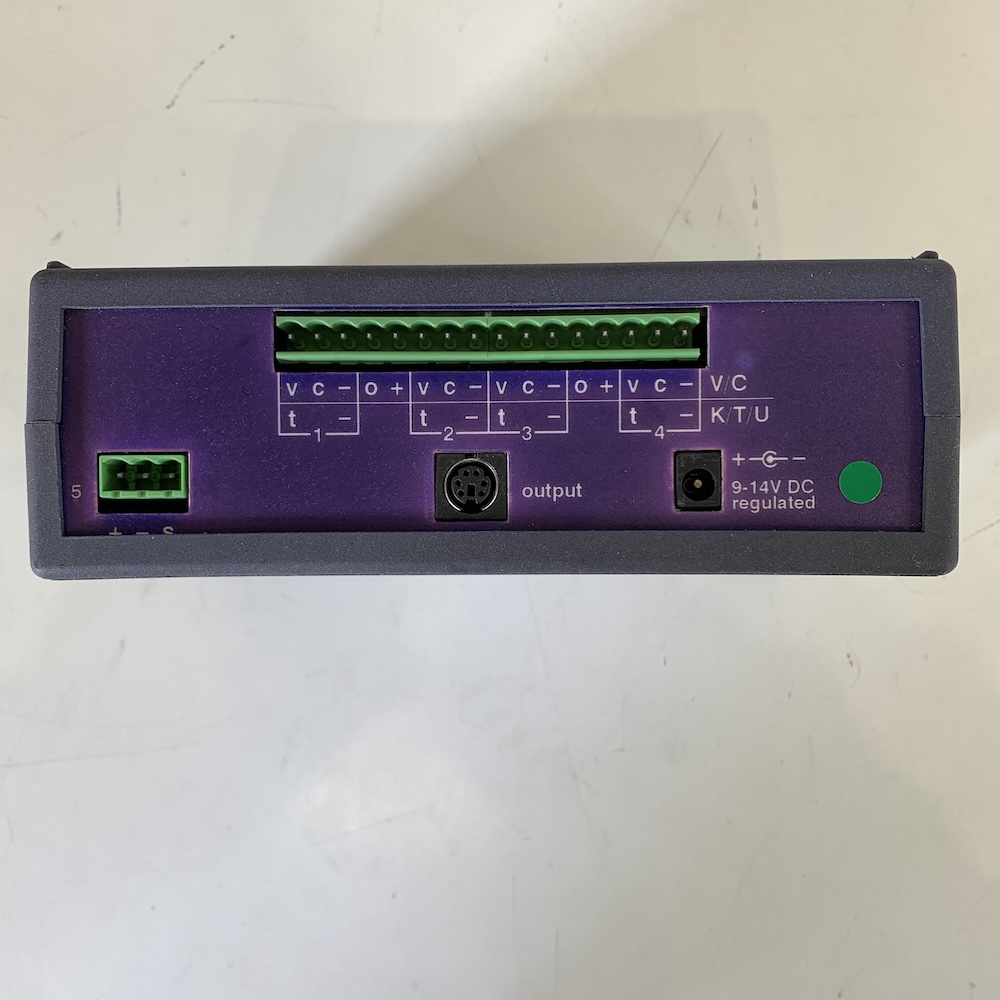 Eltek Squirrel Series 400 Datalogger Model 401/451
