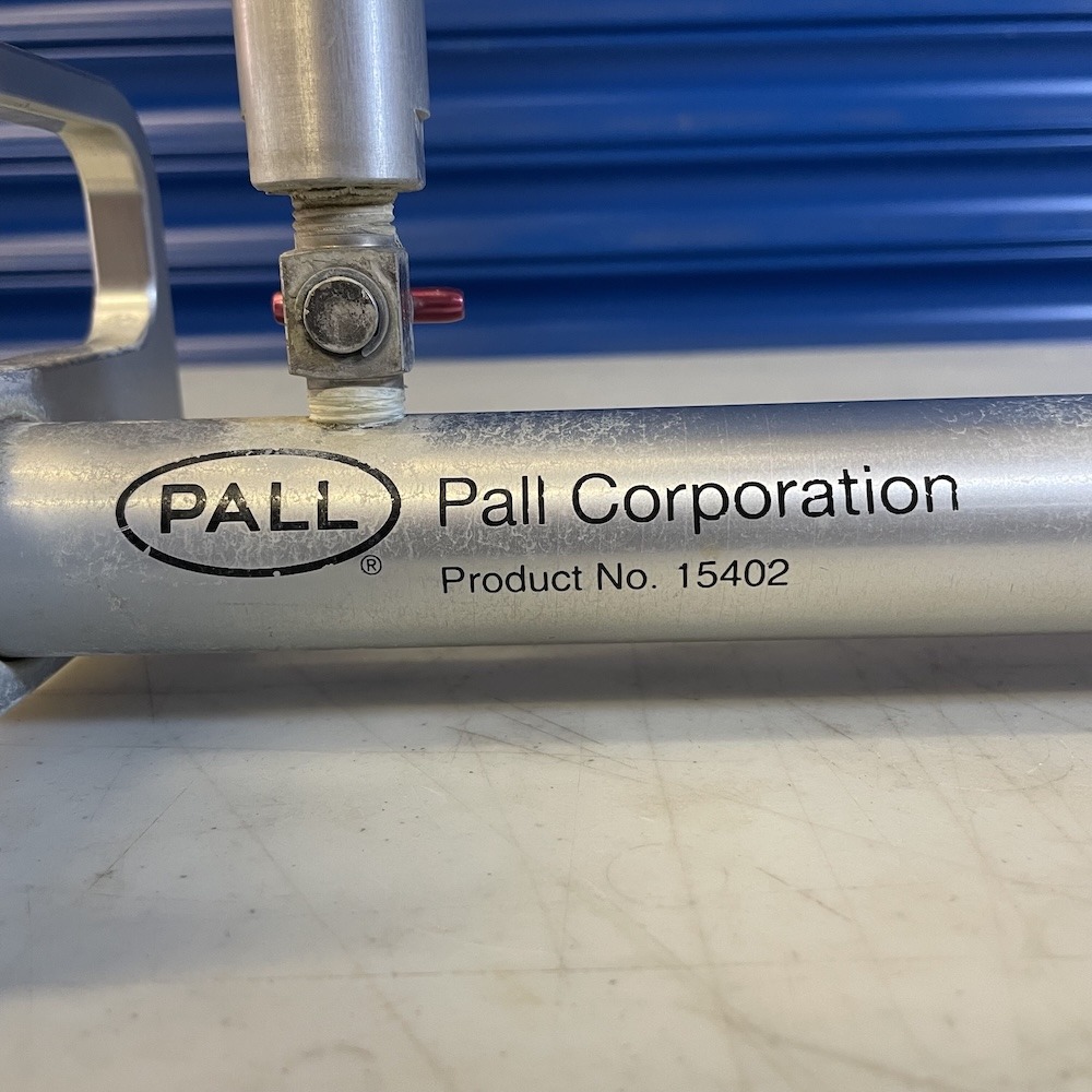 Pall Cytiva 15402 Aluminum 3-Place Vacuum Filtration Funnel Manifold & Funnels, image 3