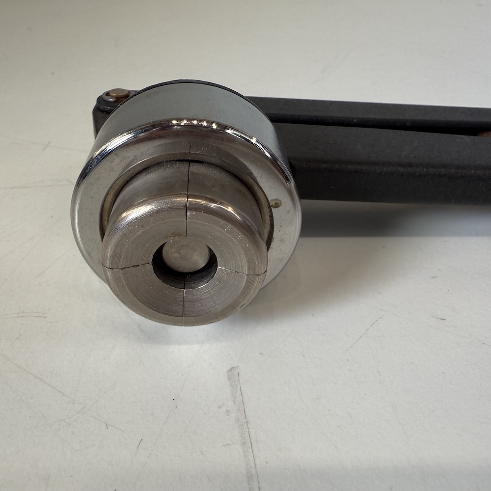Manual Vial De-Capper (11 mm aluminium caps), image 2