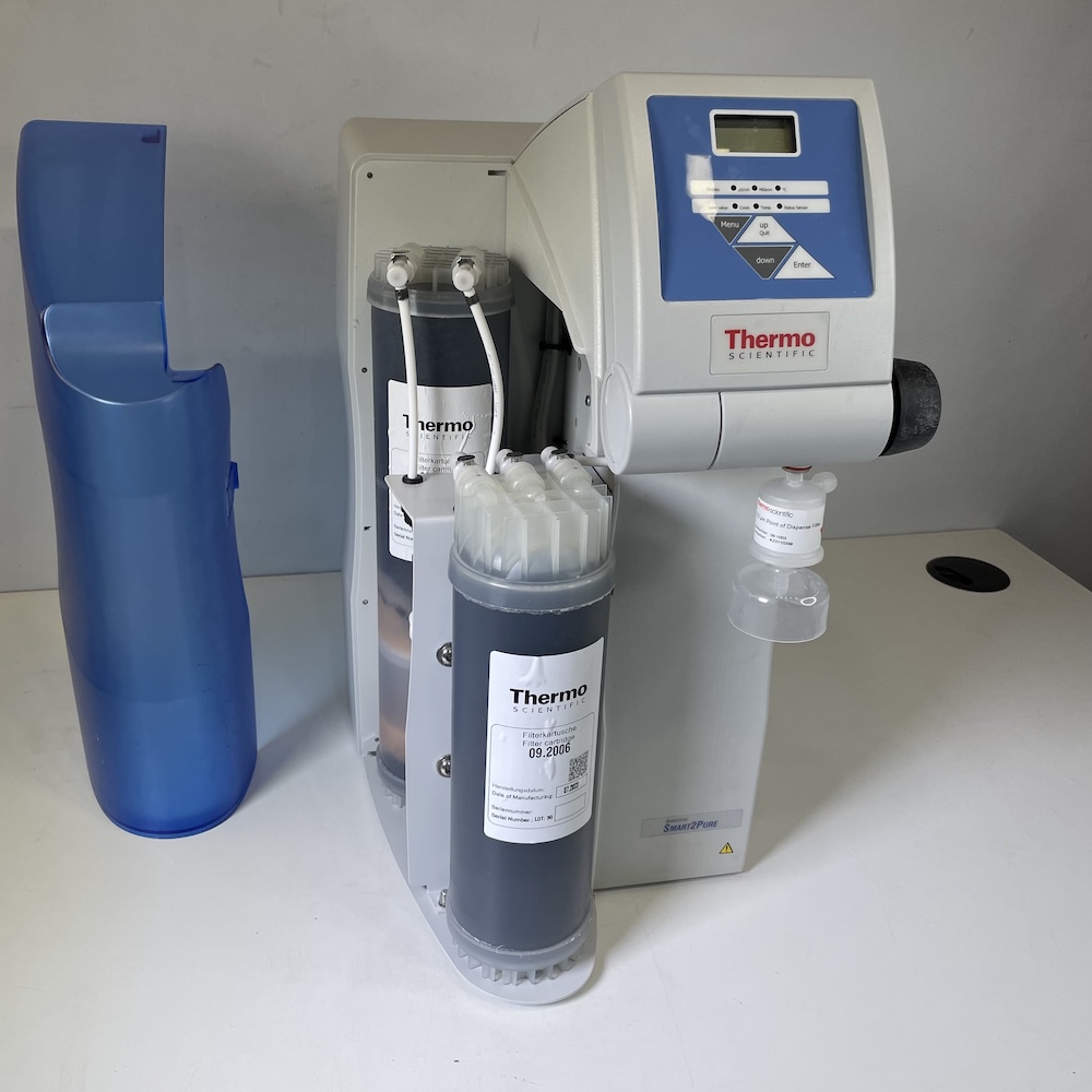Thermo Scientific Barnstead Smart2Pure 6 UV/UF Water Purification System 50129887, image 8