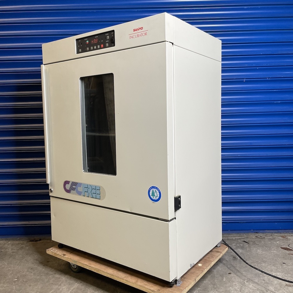 Sanyo MIR-152 Cooled Incubator 126 Litre -10 to 50˚C