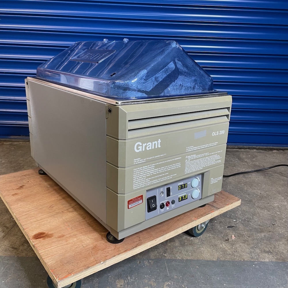 Grant OLS 200 Heated Shaking Water Bath