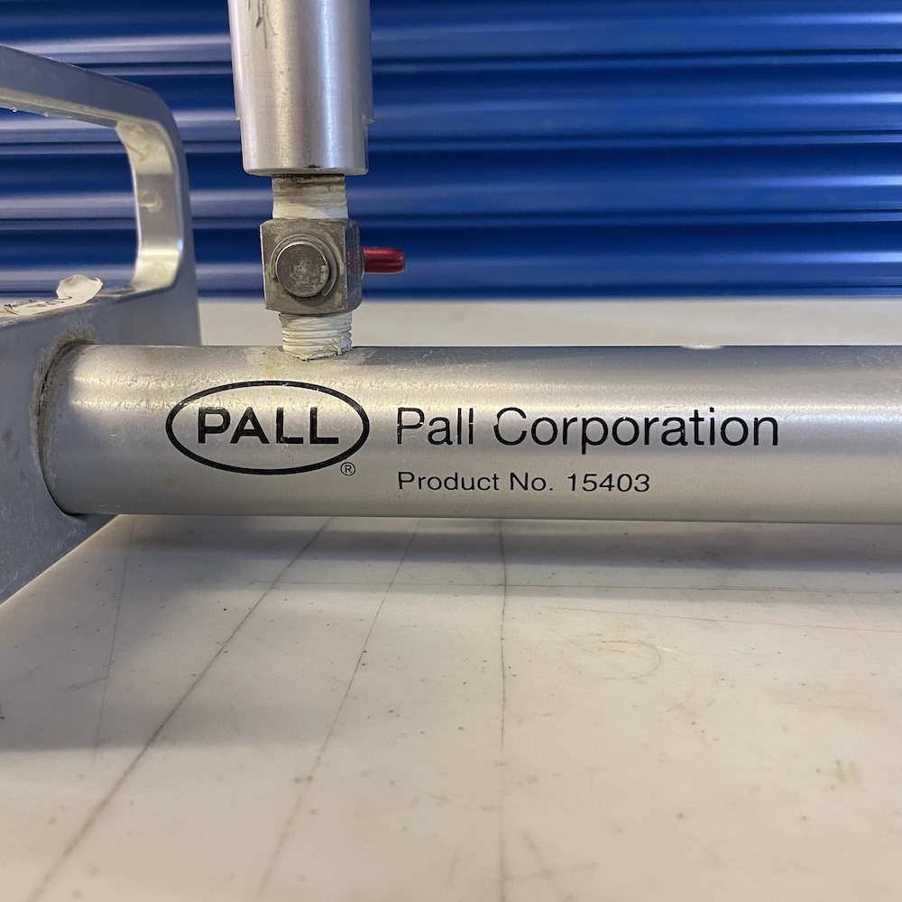 Pall Cytiva 15403 Aluminum 6-Place Vacuum Filtration Funnel Manifold & Funnels, image 5