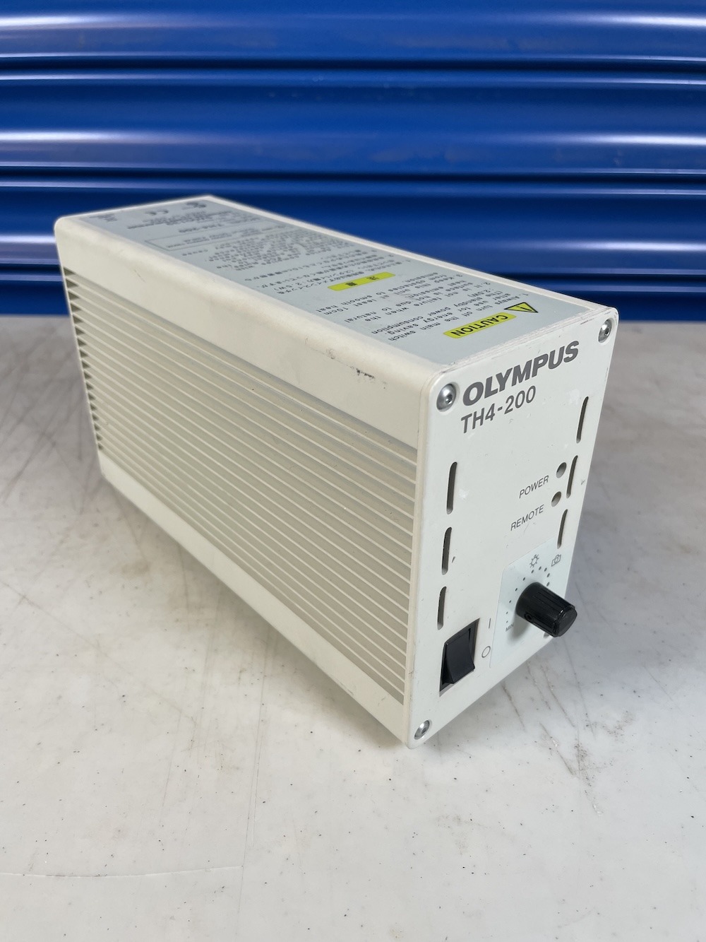 Olympus TH4-200 Halogen Power Supply