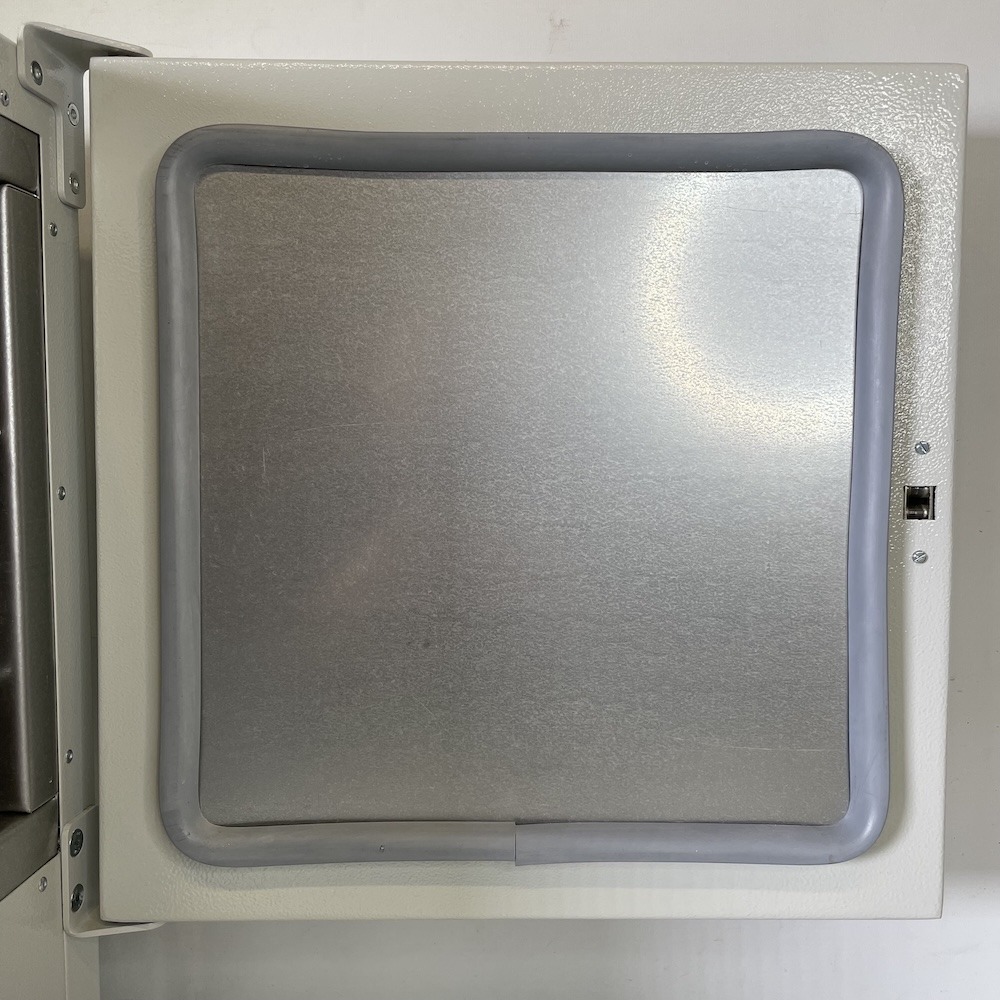 Genlab MINI/18 Classic Incubator (18 L, 70 °C), image 7