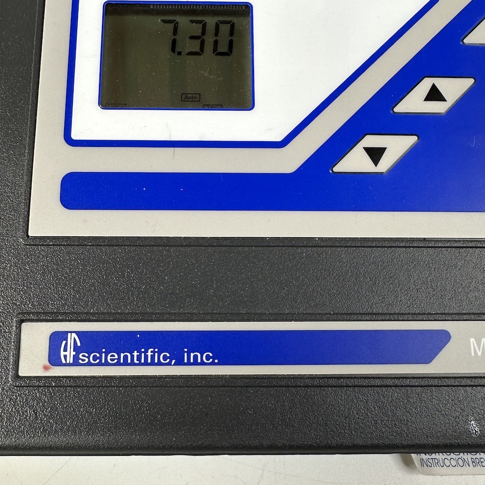 HF Scientific Micro 100 Benchtop Turbidimeter, image 2