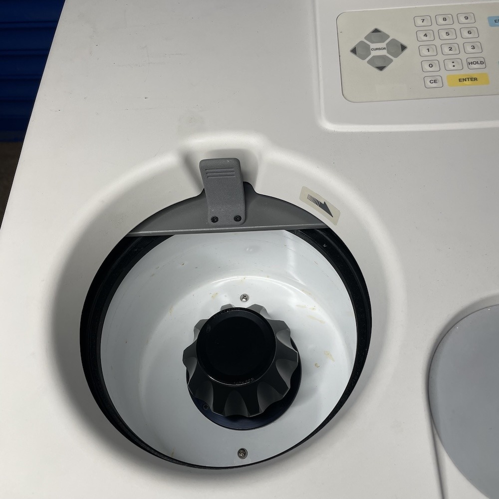 Hitachi CS150GXL Micro Ultracentrifuge with 3 Rotors, image 5
