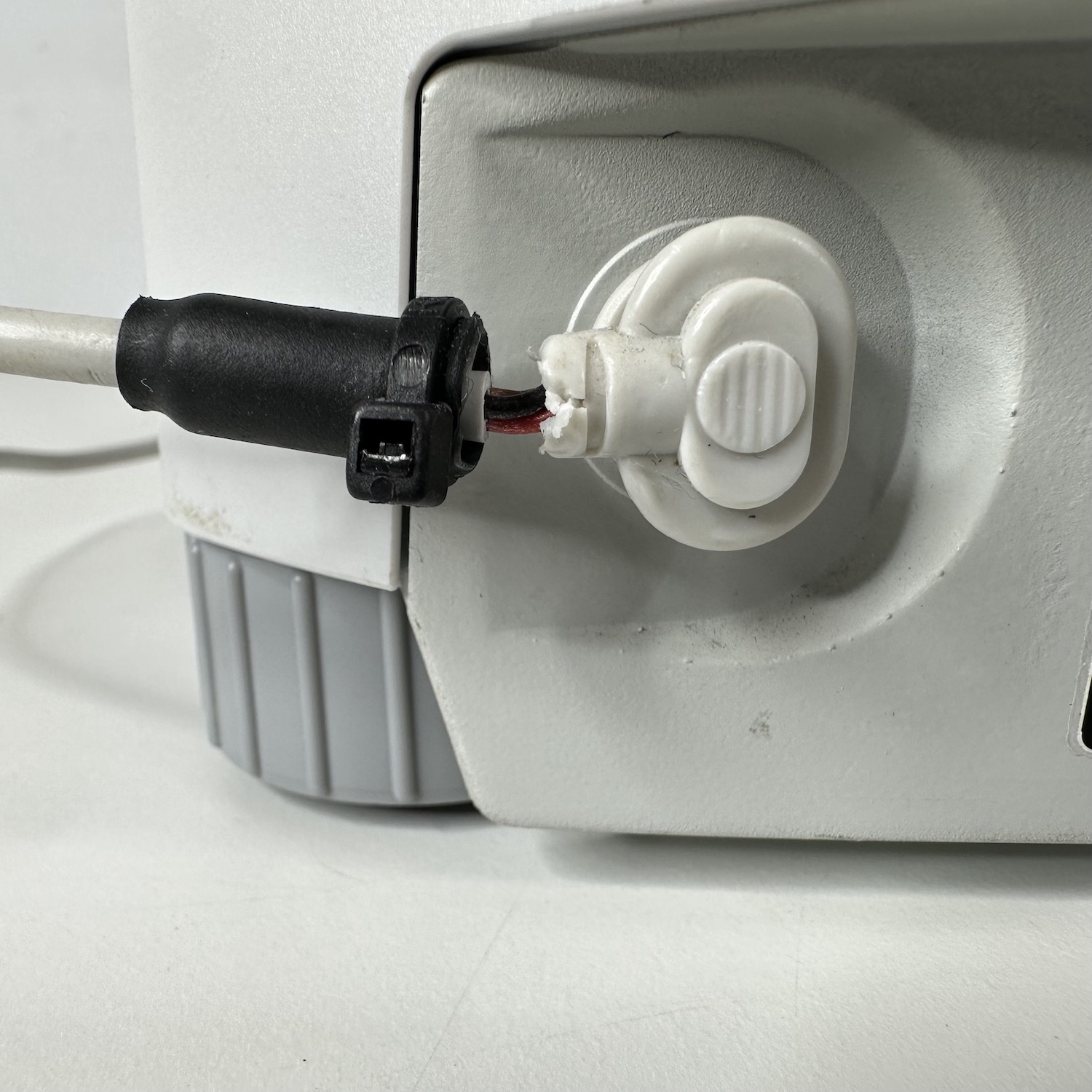 Mettler Toledo PG2002-S Top Pan Balance 2100 x 0.01g, image 5