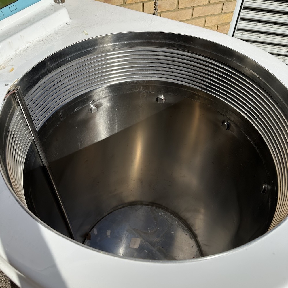 Custom BioGenic Systems V-1500AB Isothermal Liquid Nitrogen Freezer (30 L), image 6