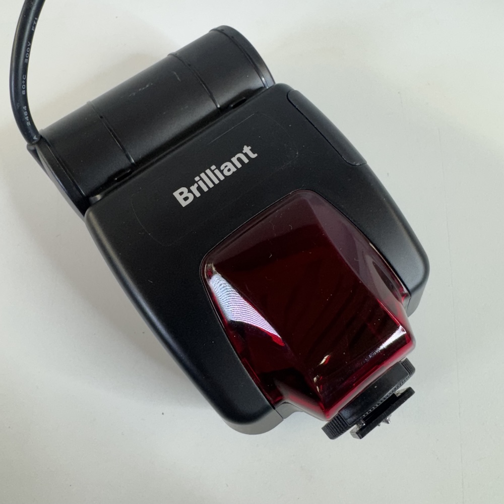 Brilliant Macro Ring Flash for Canon