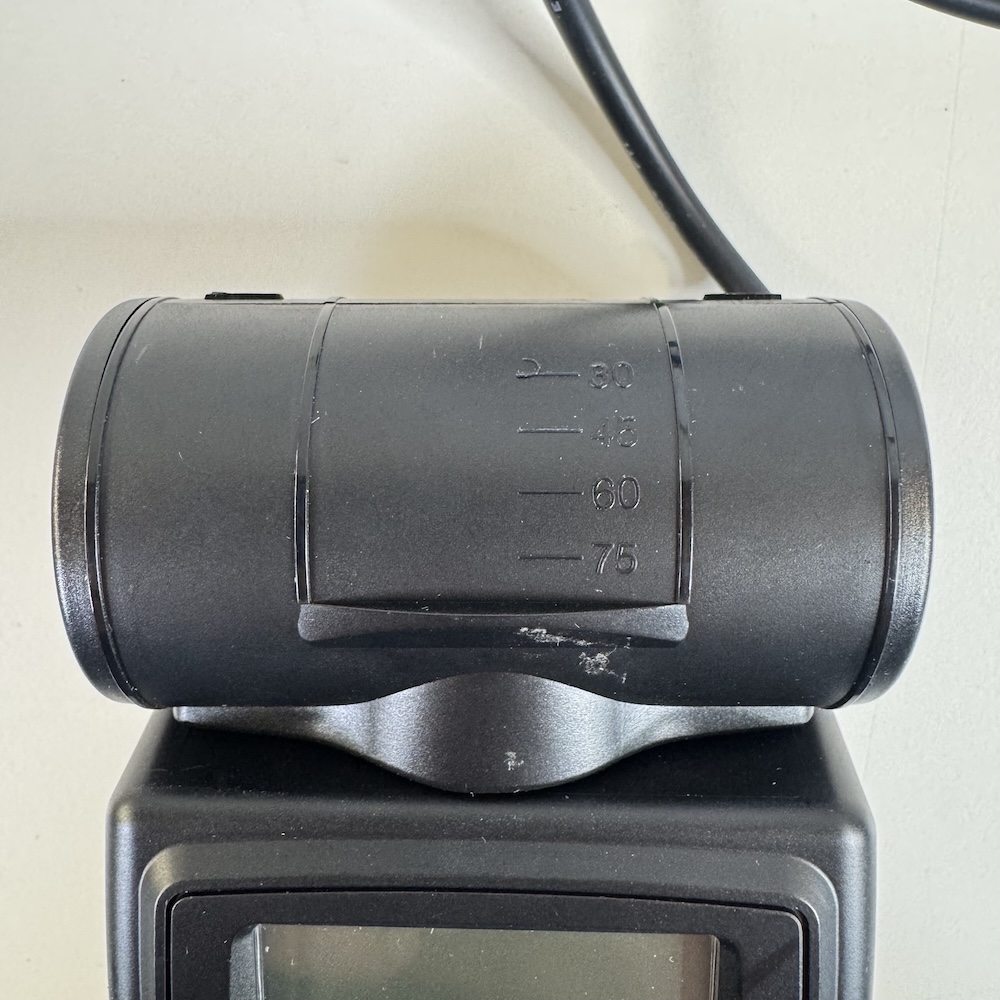 Brilliant Macro Ring Flash for Canon, image 2