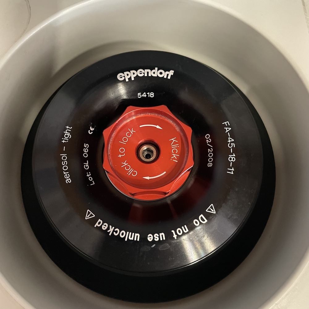 Eppendorf 5418 Microcentrifuge + Sealed Rotor FA-45-18-11, image 5