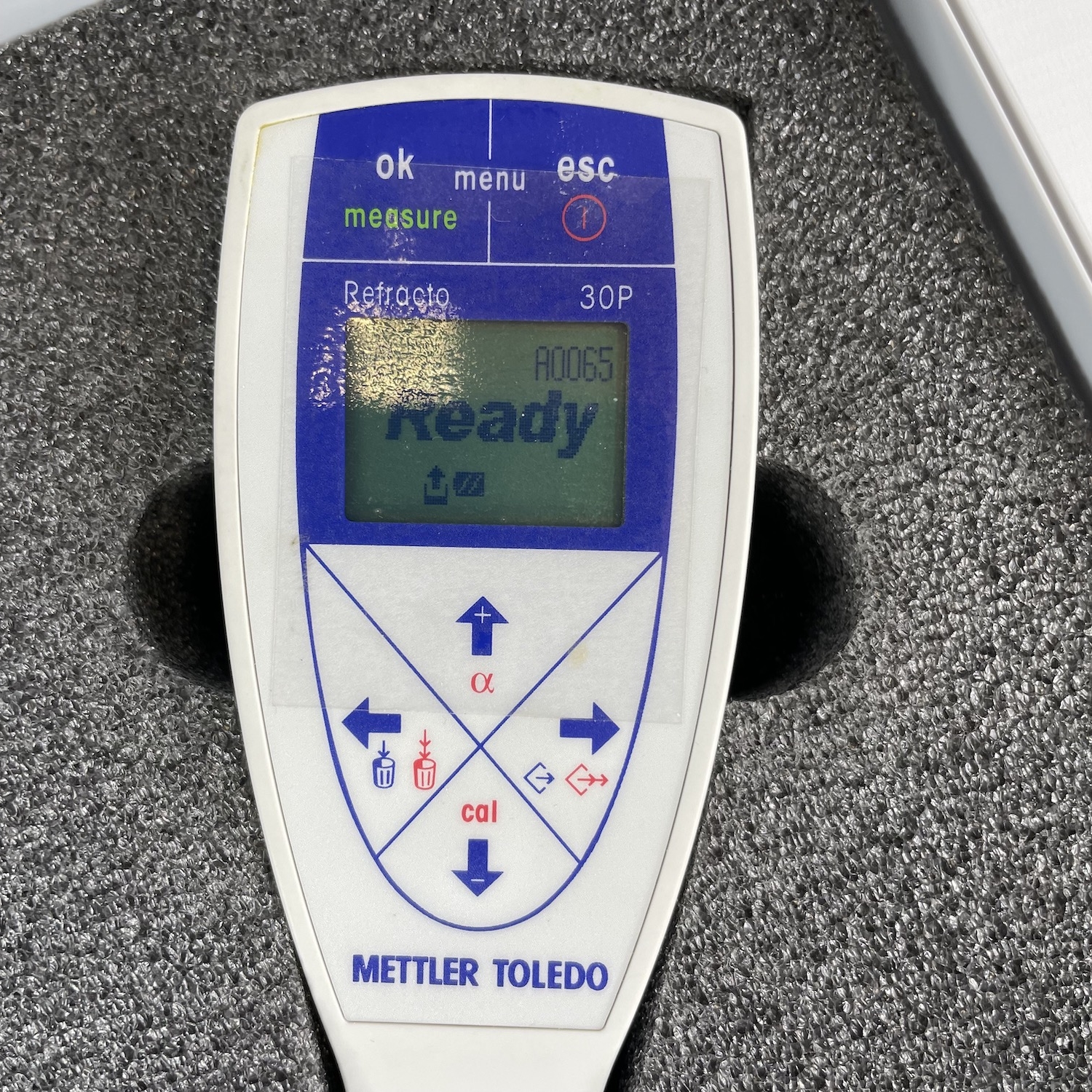 Mettler Toledo Refracto 30P Portable Refractometer, image 4
