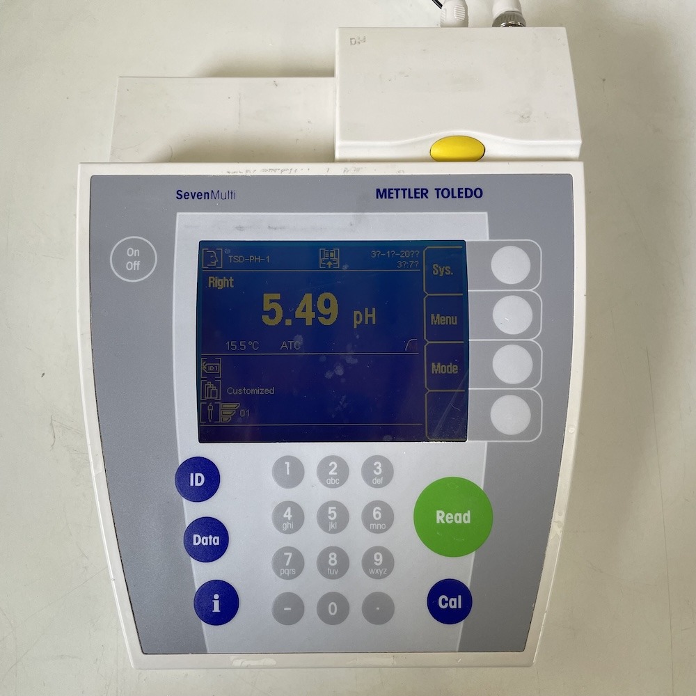 Mettler Toledo Seven Multi pH & Conductivity Meter, image 3