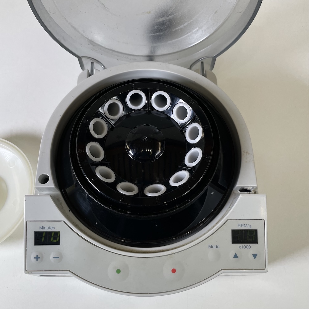 Denver Instrument Force 7 Microcentrifuge (12 x 2 ml fixed-angle rotor), image 2