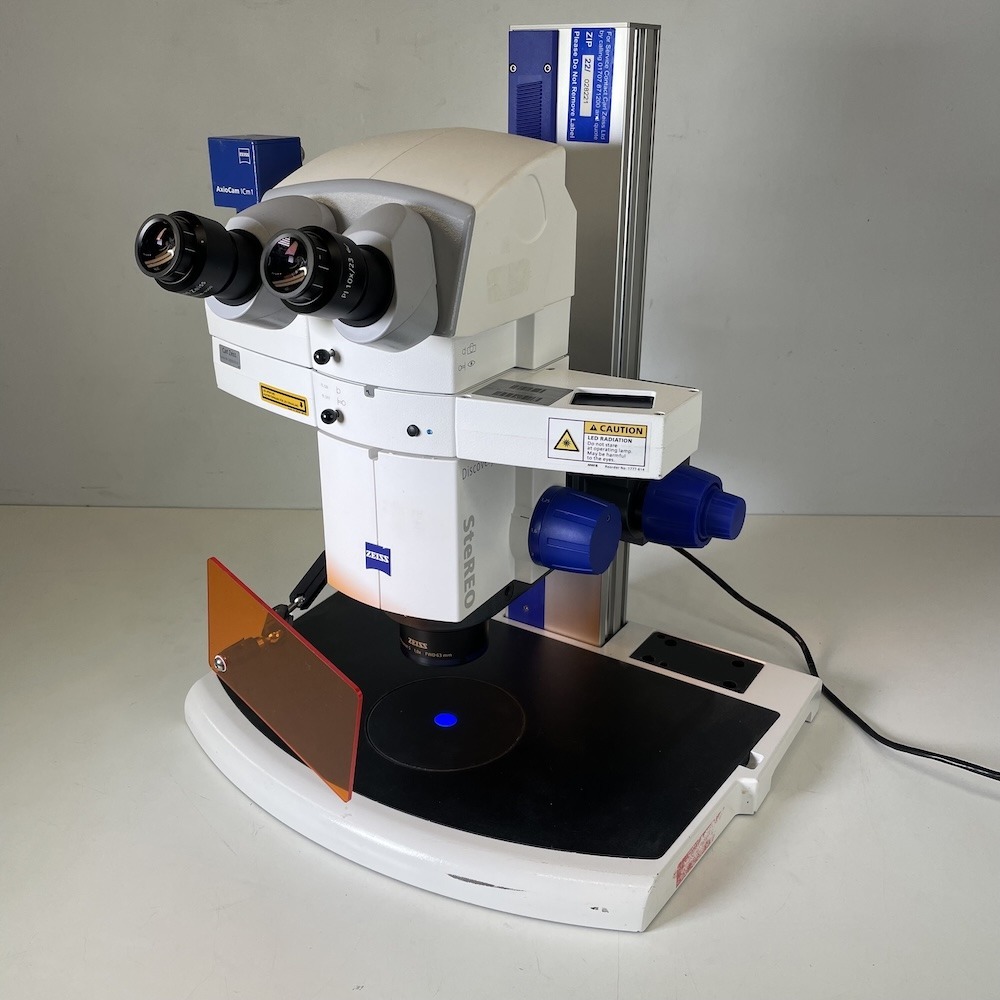 Zeiss steREO Discovery.V8 Stereo Microscope
