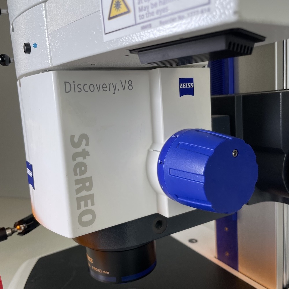 Zeiss steREO Discovery.V8 Stereo Microscope, image 6