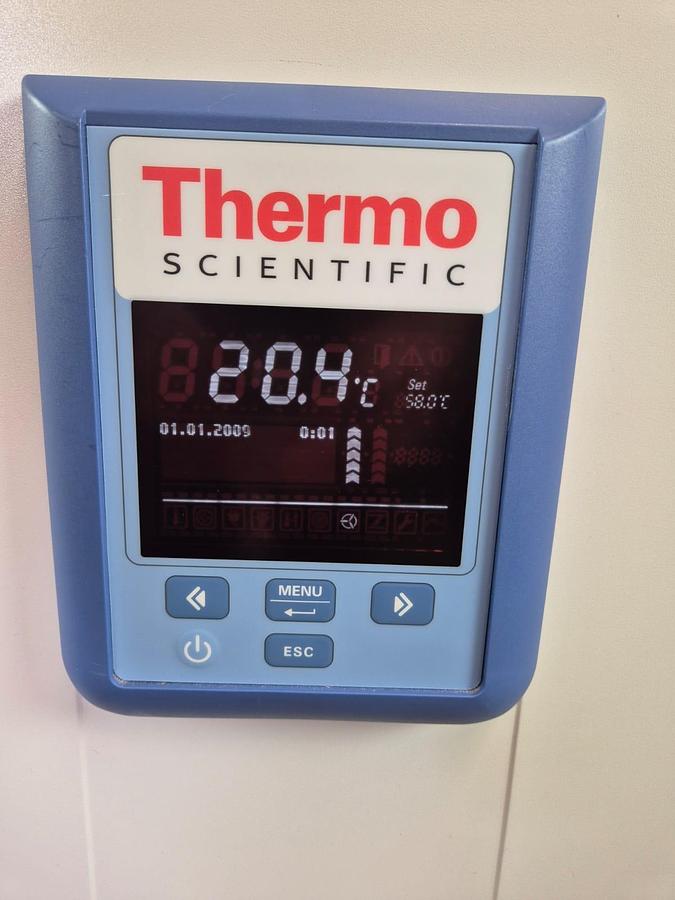 Thermo Scientific Heratherm IMH180 Incubator, image 9