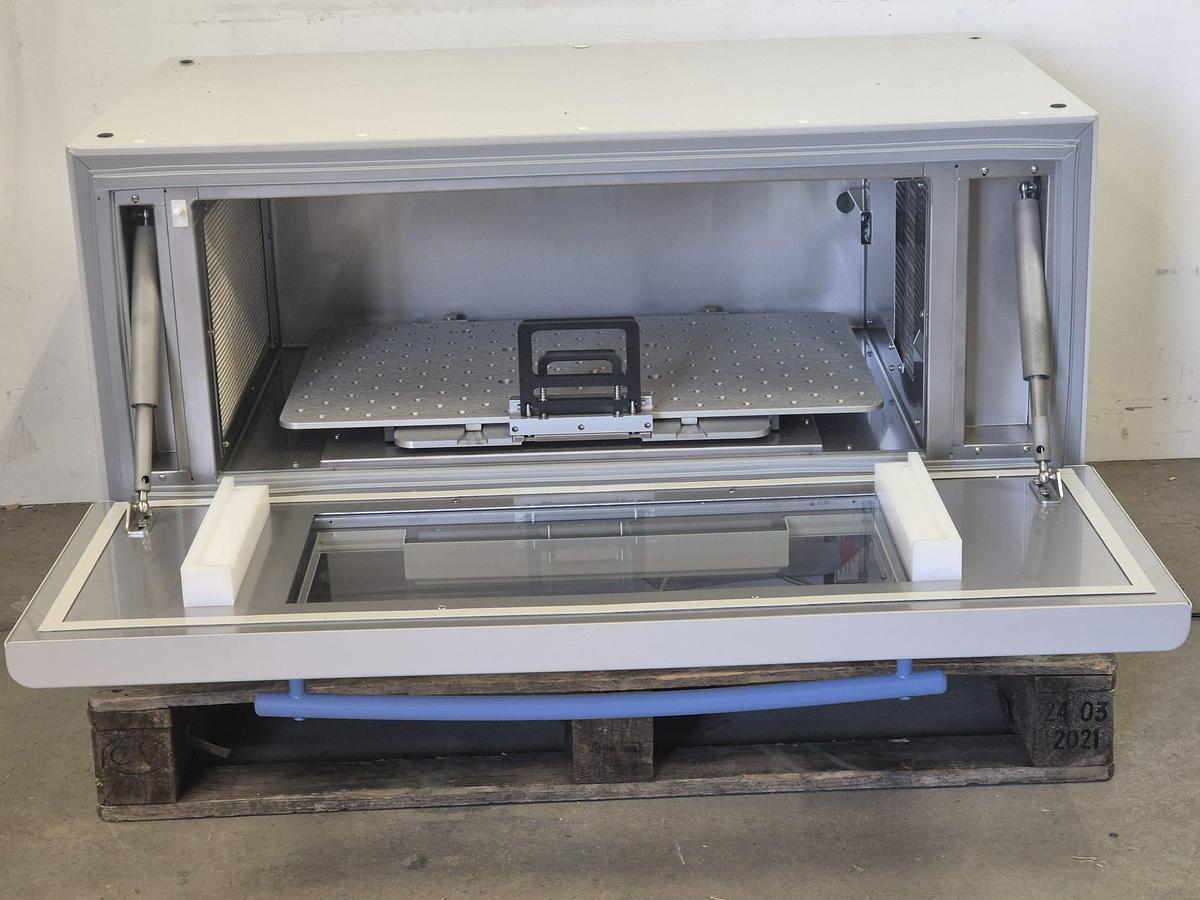 Thermo Scientific MaxQ 8000 Incubated Shaker, image 3